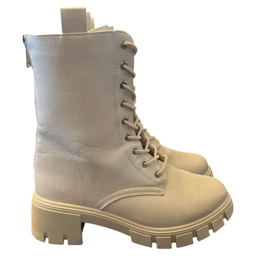 Qupid Renley Wide Heel Combat Boots cream size 6 - Picture 3 of 6